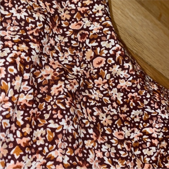 MADEWELL Tie-Waist Wrap-Top Floral Print in Cottage Garden - Picture 4 of 10